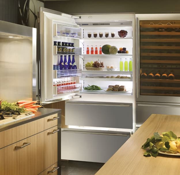What are the Pros and Cons of a BuiltIn Refrigerator?