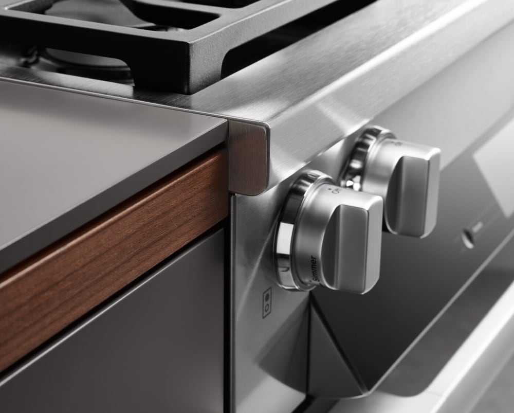 Miele HR19363LPDFGDCTS 36 Inch Freestanding Dual Fuel Smart Range