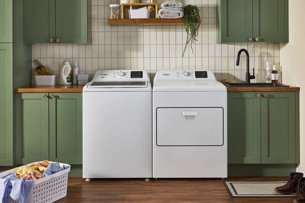 Whirlpool WGD4107SW 29 Inch Gas Front Load Dryer with 7.0 cu ft