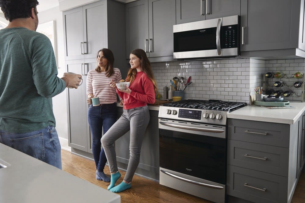 Frigidaire Fggh3047vf 30 Inch Front Control Gas Range With 5 Burners 5 6 Cu Ft Capacity True Convection Oven Continuous Grates Self Clean With Steam Option Storage Drawer Air Fry Temperature Probe Sabbath Be the first to review this item! frigidaire gallery series fggh3047vf