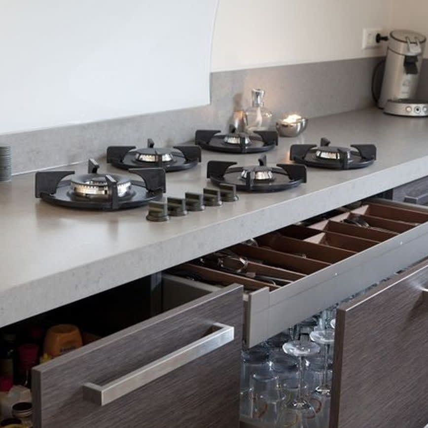 PITT Cooking Systems 510104117 36 Inch Enep Gas Cooktop with 5 Burners, Controlled Power, Smart