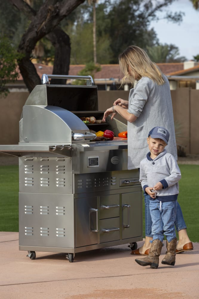 Louisiana Grills 60860 69 Inch Freestanding Wood Pellet Grill with 860