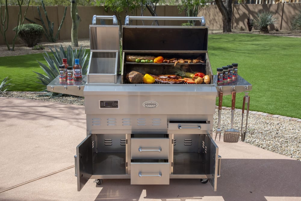 Louisiana Grills 60860 69 Inch Freestanding Wood Pellet Grill with 860
