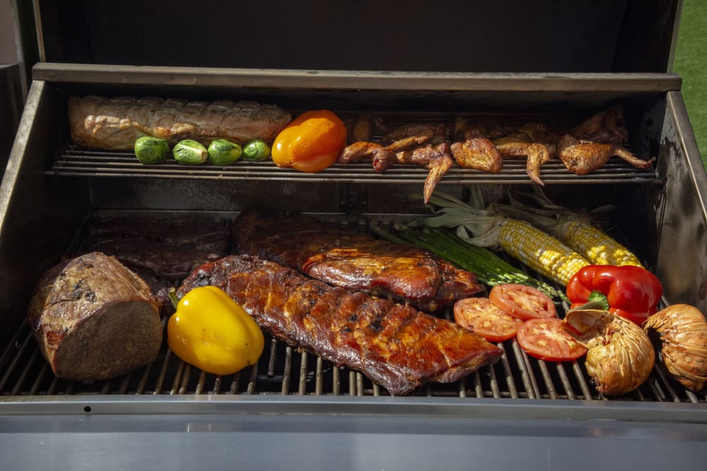 Louisiana Grills 60860 69 Inch Freestanding Wood Pellet Grill with 860