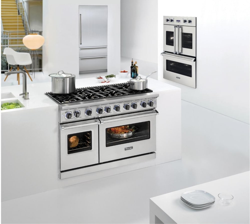 Viking VGR7486GSS 48 Inch Freestanding Professional Gas Range with 6 Sealed  Burners, Double Oven, 6.1 Cu. Ft. Total Capacity, Manual Clean, ViChrome™  Griddle, Proflow™ Convection Baffle, and Elevation™ Burners: Stainless  Steel, Natural G