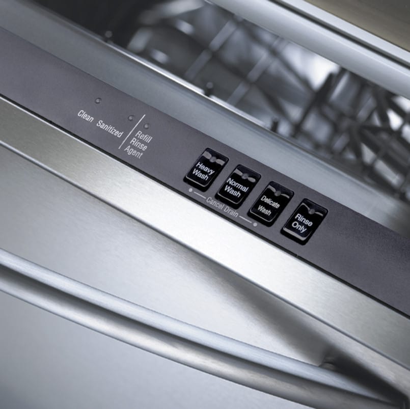 Thermador DWHD43CS Builtin Integrated Dishwasher with 4 Wash Cycles