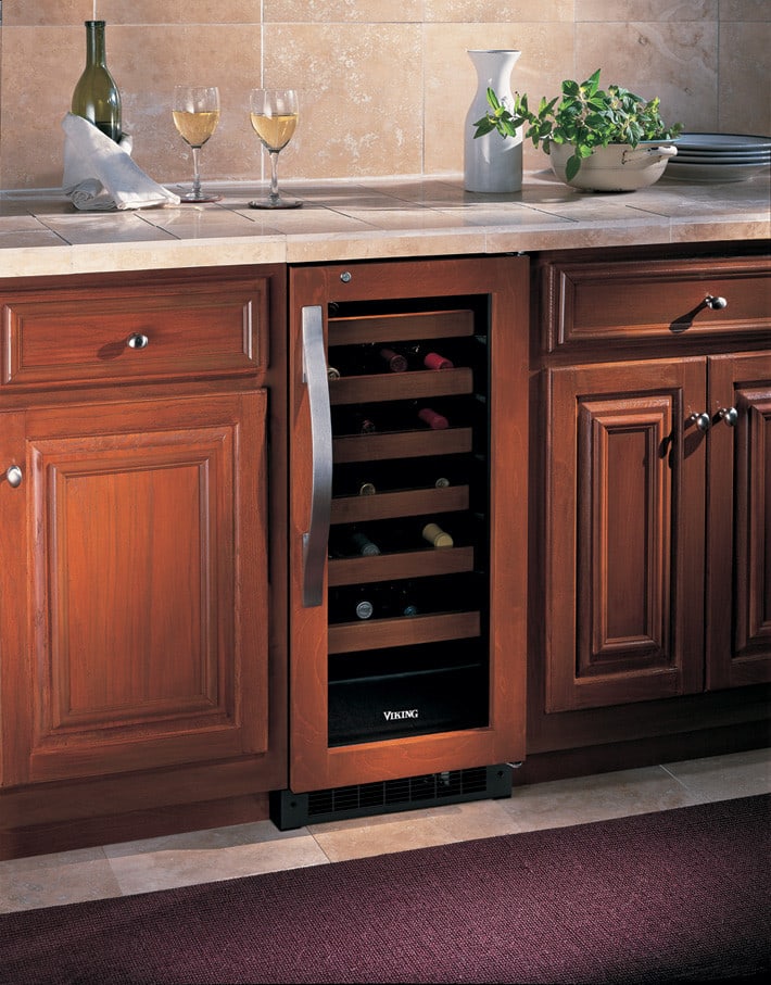 Viking DFUW154C 15 Inch Wine Cellar with 24Bottle Capacity, 6 Wire