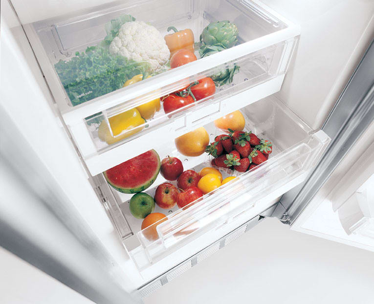 Electrolux E42BS75ETT 42 Inch Builtin Side by Side Refrigerator with