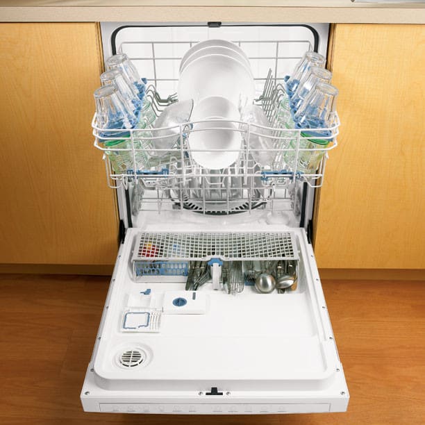 Whirlpool GU2500XTPQ 24 Inch Builtin Dishwasher with 6 Automatic