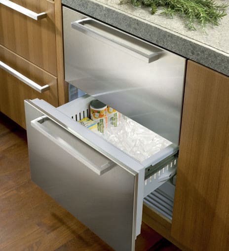 Sub Zero 500 series white wire freezer drawer