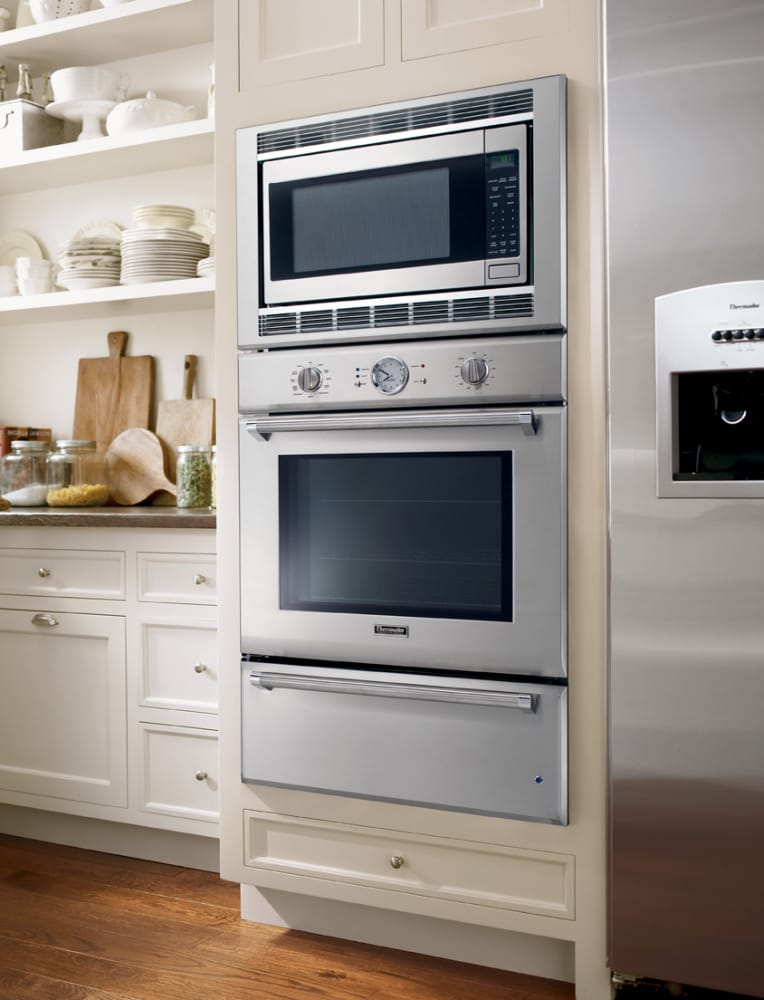 Thermador POMW301 30 Inch Triple Combination Wall Oven