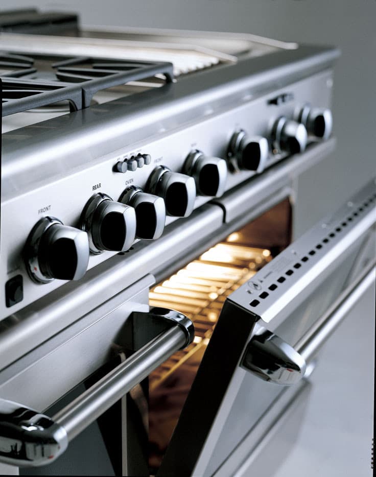 DCS RGT484GGSSN 48 Inch ProStyle Gas Range with 4 Sealed Dual Flow