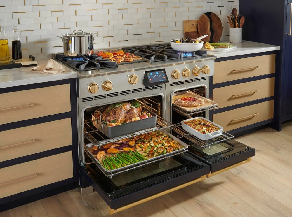 Blue star dual fuel range top