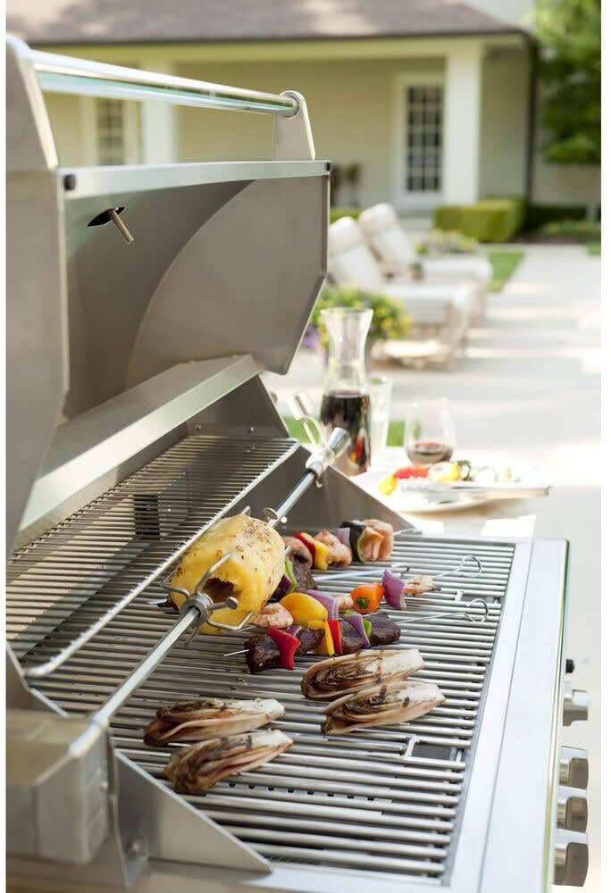 Coyote C1S36LP 36 Inch Built-In Gas Grill with 5 Burners, Infinity