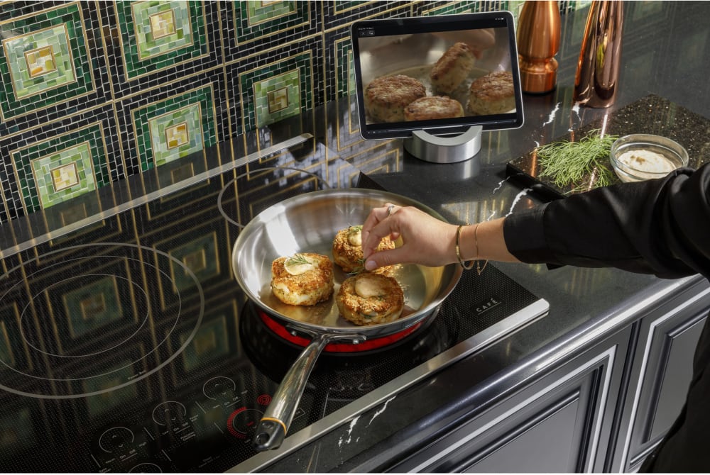 Café™ 30 Touch-Control Electric Cooktop - CEP90301NBB - Cafe Appliances