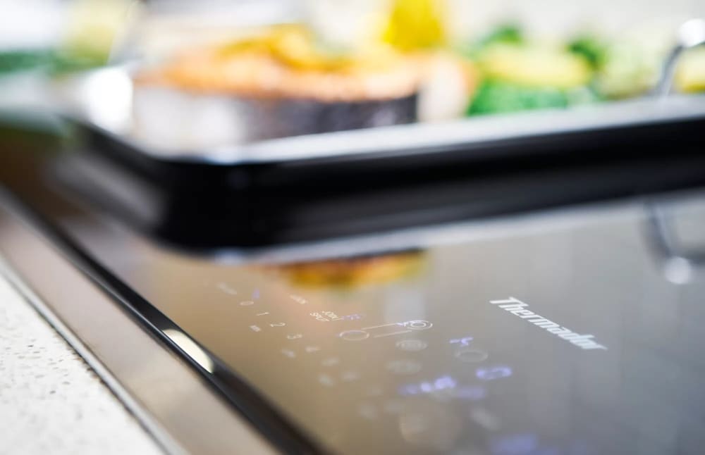 Thermador CET366TB 36 Inch Electric Cooktop with 5 Elements, Glass