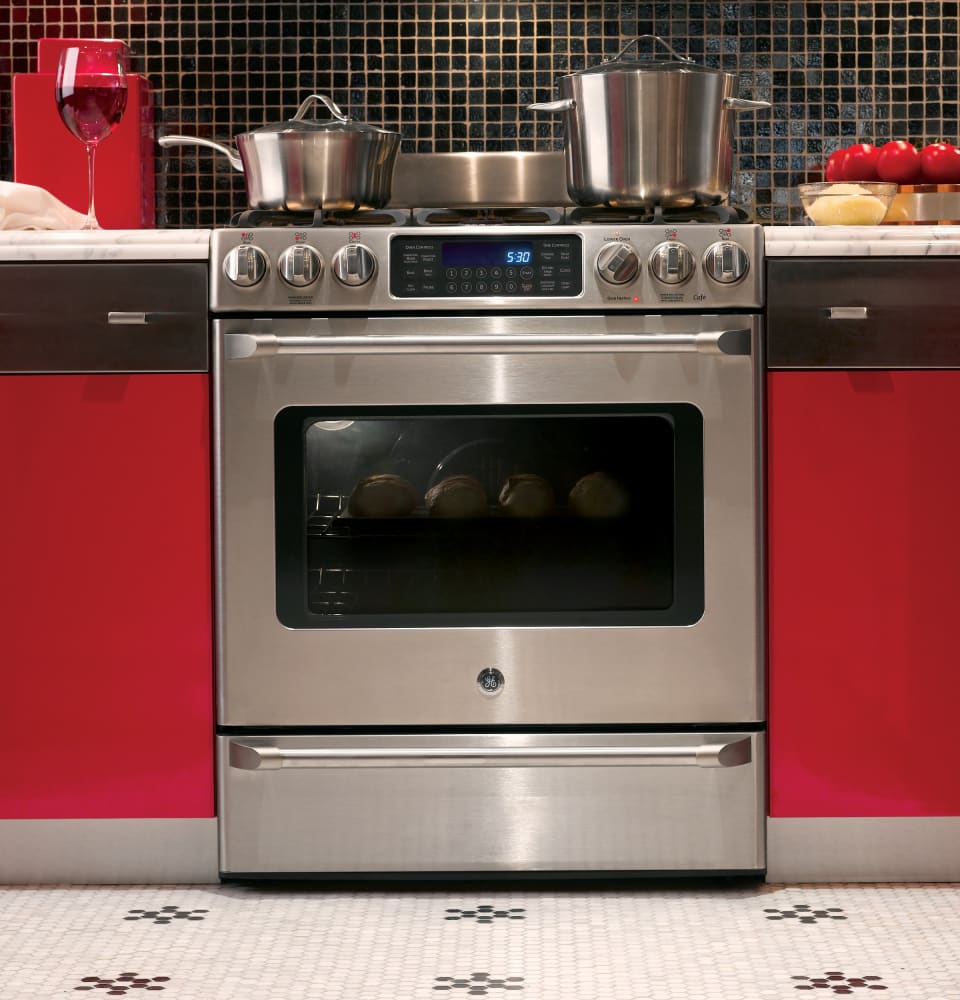 Ge Cgs985setss 30 Inch Slide In Cafe Series Gas Range With Tri