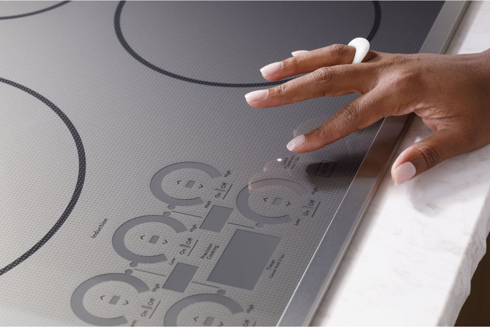 Cafe CHP90362TSS 36 Inch Induction Smart Cooktop with 5 Elements