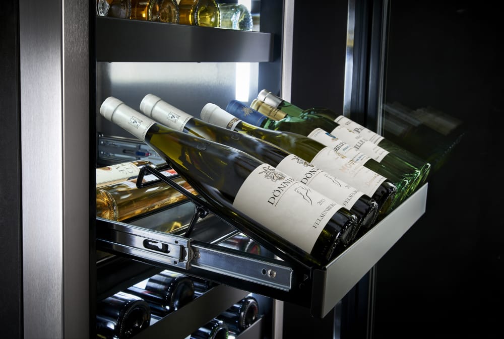 Perlick CR24D14R 24 Inch Wine Reserve with 86 Bottle Capacity