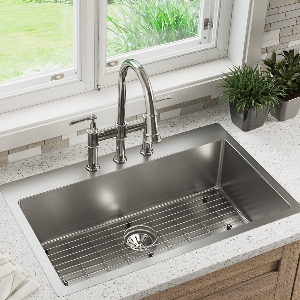 半額満載！スーパーSALE グランドセール！ Elkay ECTSRS33229TBG1 33 Inch Dual Mount Single Bowl Kitchen 蛍光灯・電球