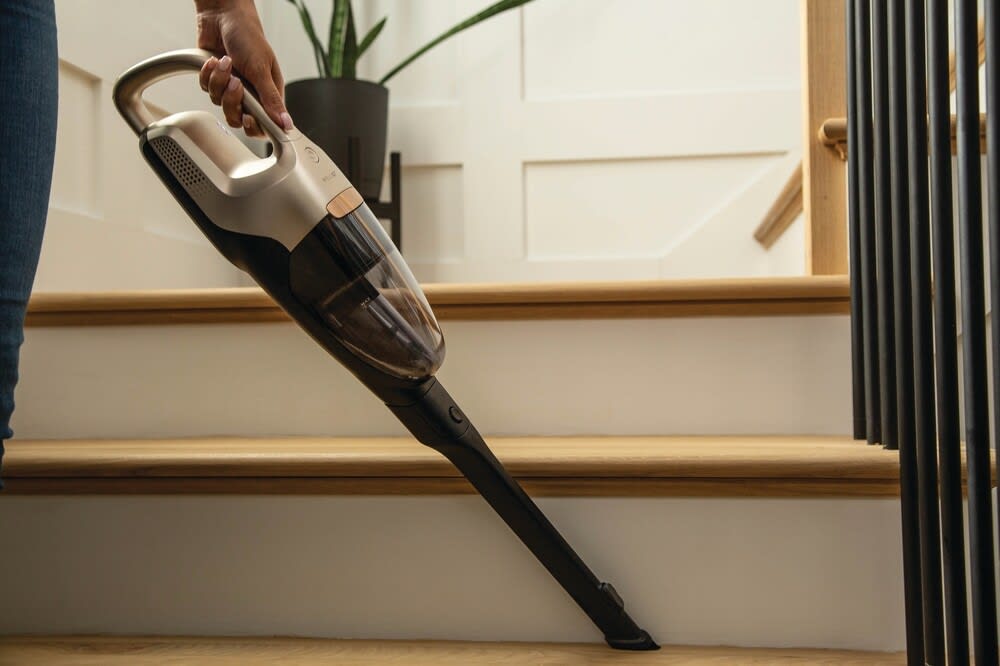 Electrolux EHVS35H2AQ WellQ7™ Hard Floor Cordless 2in1 Stick Vacuum