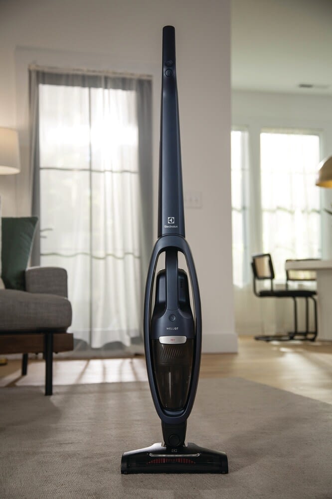 Electrolux EHVS35P2AI WellQ7™ Pet Cordless 2in1 Stick Vacuum with