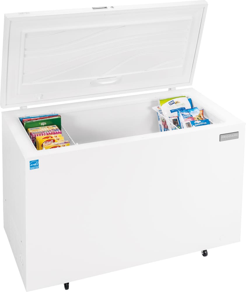 Frigidaire FCCS161QW 15.6 cu. ft. Commercial Chest Freezer with 2 NSF