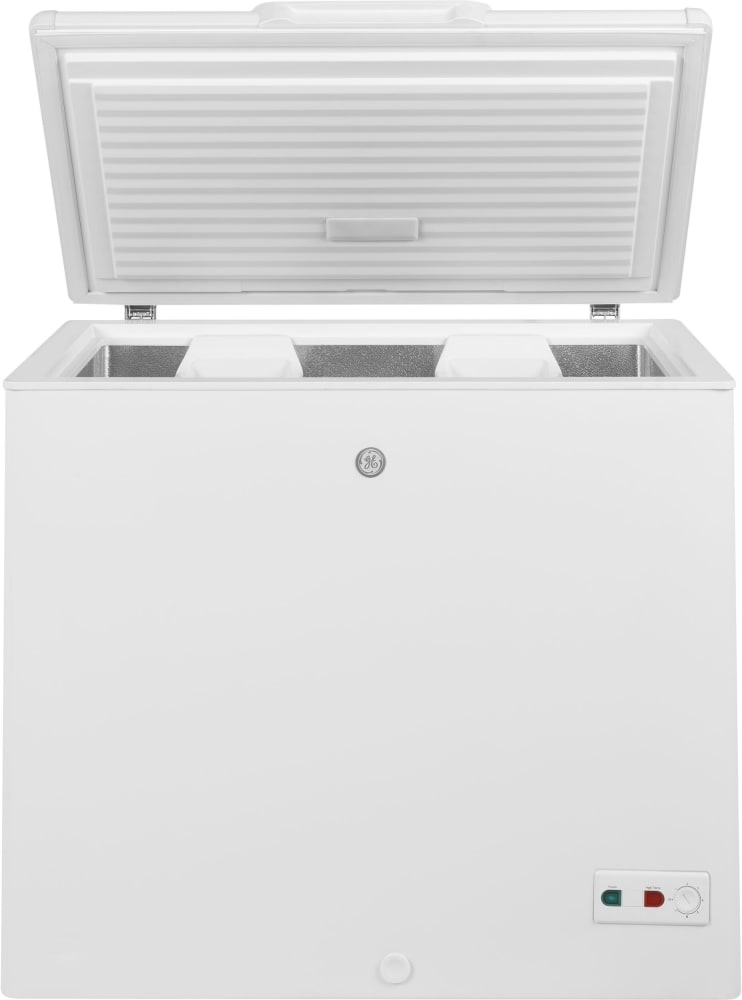 GE FCM9SRWW 37 Inch Chest Freezer with 8.8 Cu. Ft. Capacity, Sliding