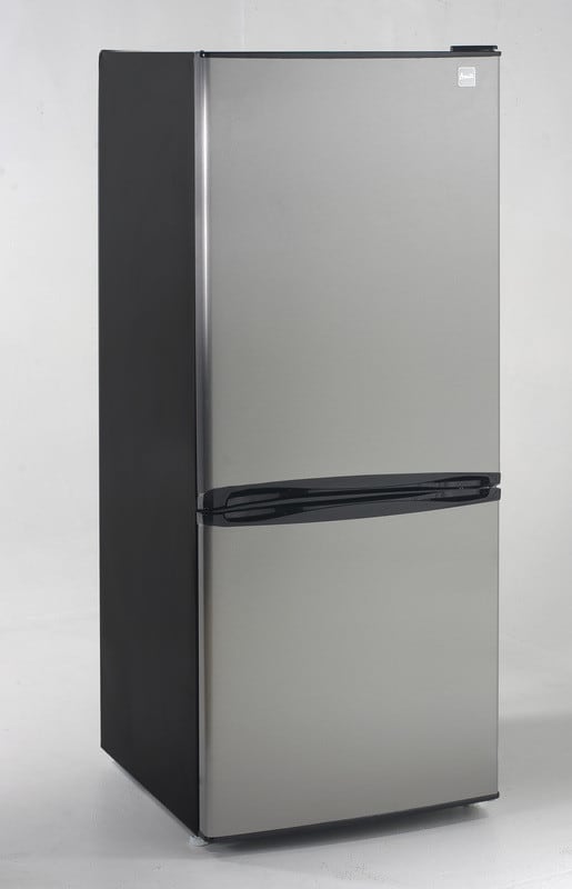 Avanti FFBM922PH 9.2 cu. ft. Bottom Freezer Refrigerator with 2 FullWidth Glass Shelves, 2
