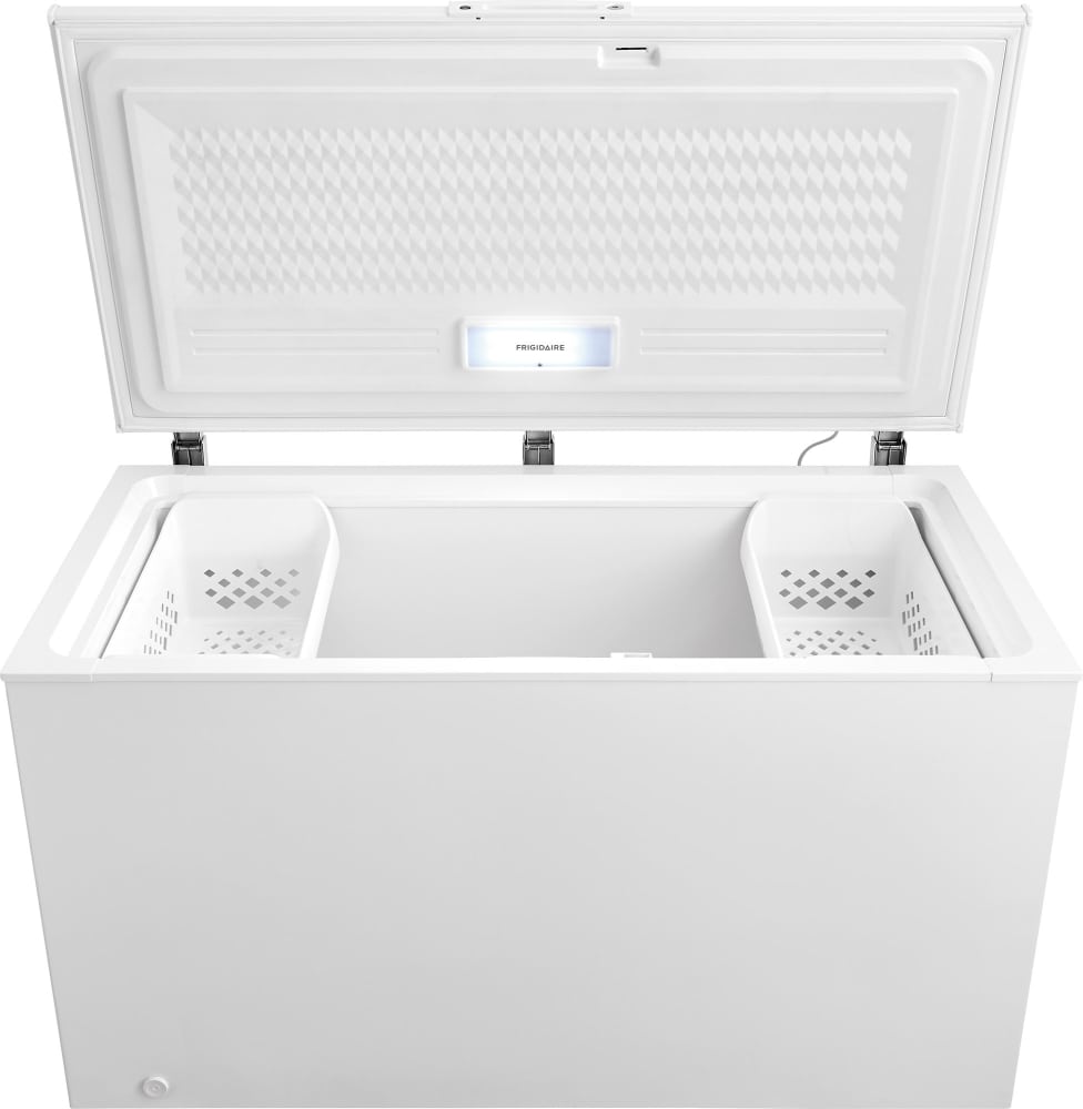 Frigidaire FFFC15M4TW 56 Inch Chest Freezer with SpaceWise® Adjustable