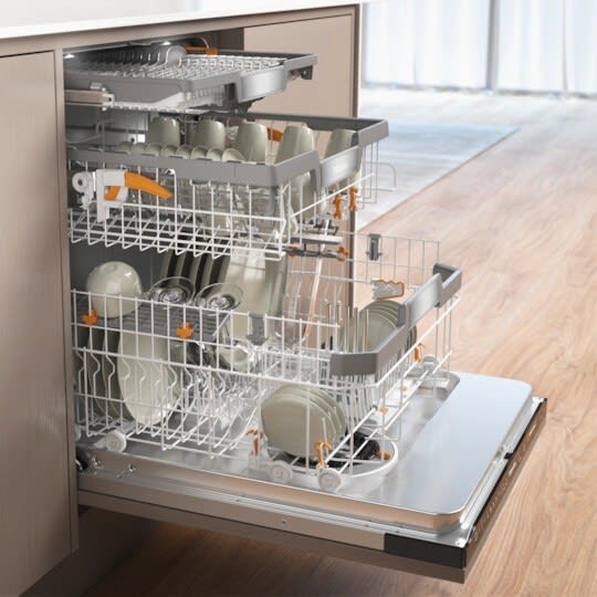 Fully integrated dishwasher with cutlery tray hot sale