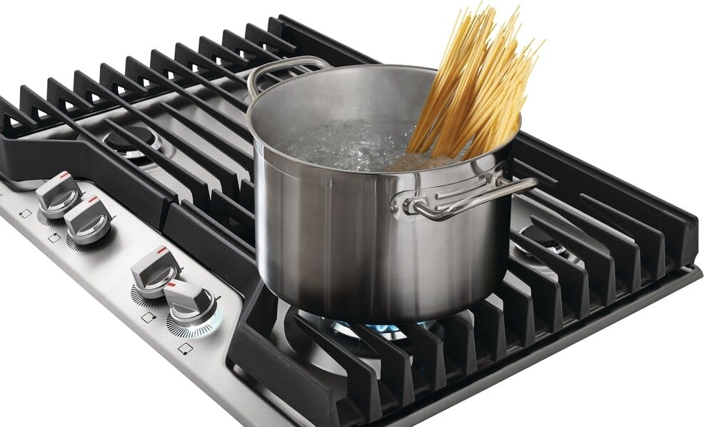 Frigidaire GCCG3046AS 30 Inch Gas Cooktop with 4 Sealed Burners, Continuous Grates, Spill Safe