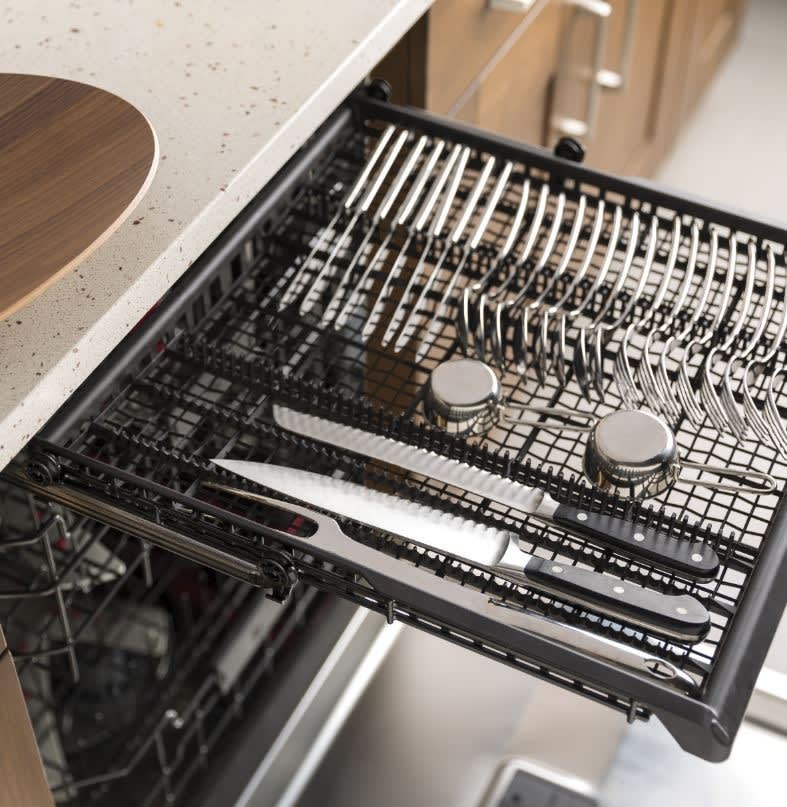 GE GDP695SSMSS 24 Inch Fully Integrated Built In Dishwasher with
