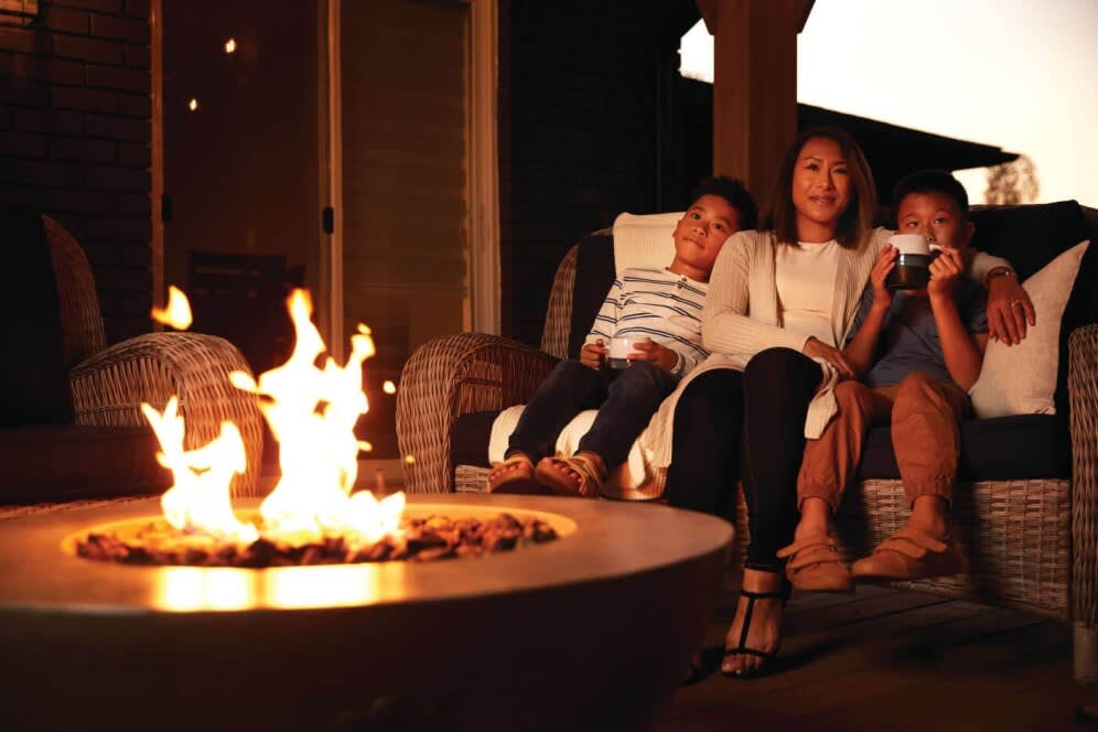 Napoleon GPFCCN36 NEXUS 36 Inch Patioflame® Fire Table with 1