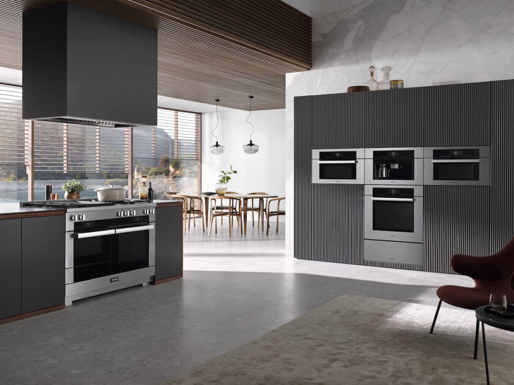 Miele HR19563LPDFGDCTS 48 Inch Freestanding Dual Fuel Smart Range with