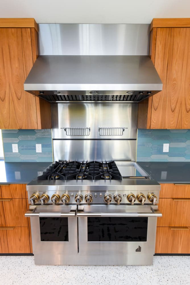 JennAir JDRP548HL 48 Inch Freestanding Professional Dual Fuel Smart Range with 6 Sealed Burners