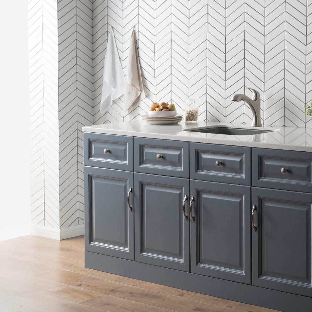 Kraus KPF2252SFS Dual Function Pull-Out Kitchen Faucet with All