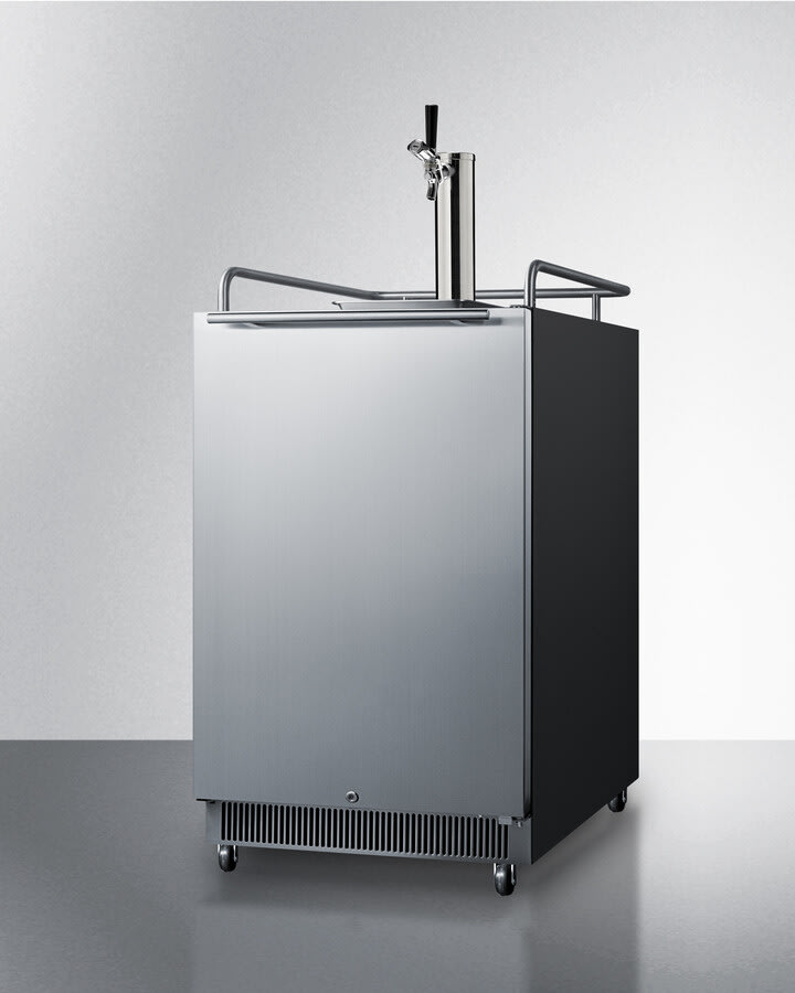 Summit SBC677BITL 24 Inch BuiltIn Kegerator with 6.5 cu. ft Capacity