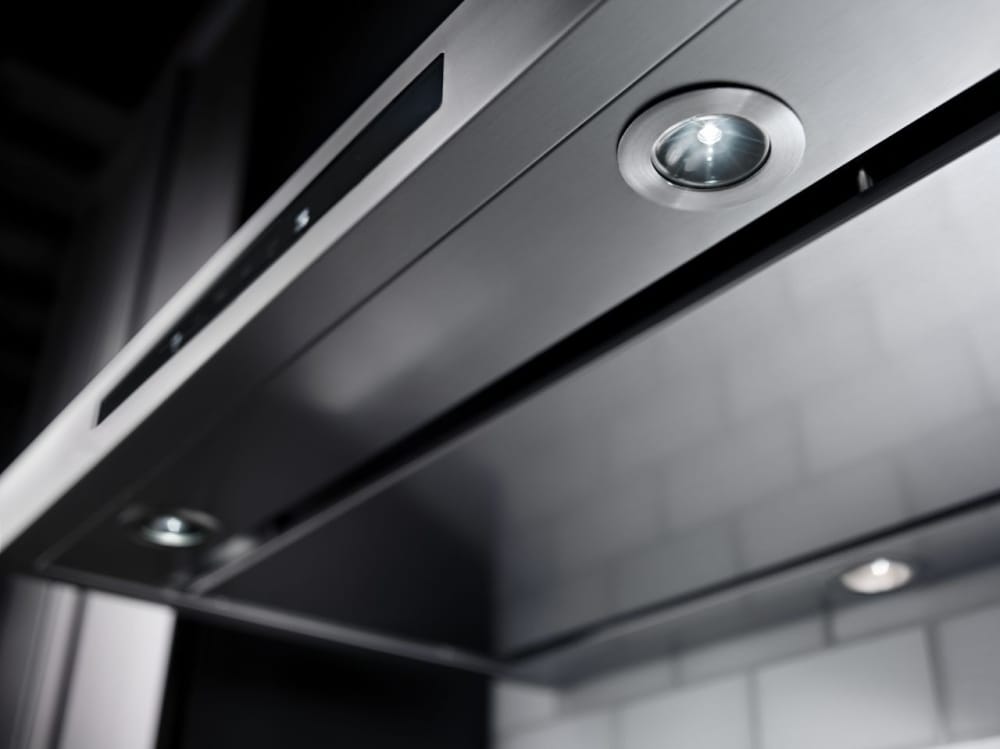 Kitchenaid Kvwb606dss 36 Inch Wall Mount Canopy Hood With 600 Cfm Kitchenaid Kvwb606dss Led Lights