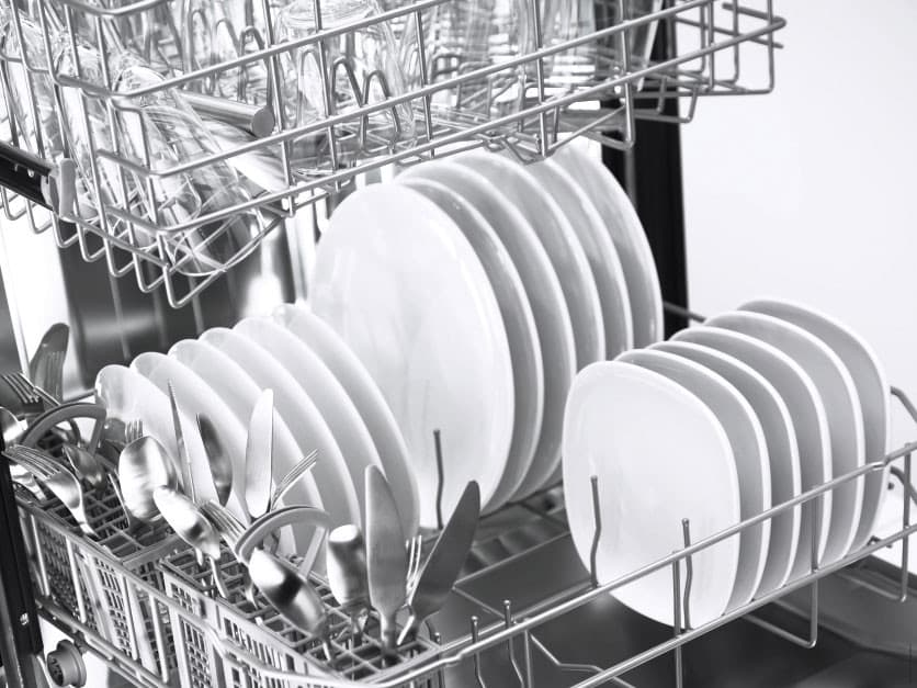 Bosch SHX46A07UC Fully Integrated Dishwasher with 4 Wash