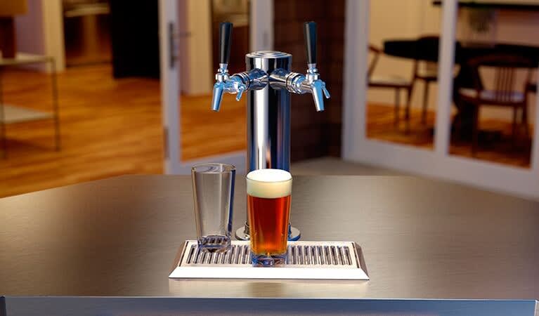 Perlick HP24TO41R2 24 Inch Undercounter Beverage Dispenser with