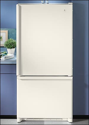 Maytag MBB2256GEQ 33 Inch 22 cu. ft. Elevator shelf, Spill