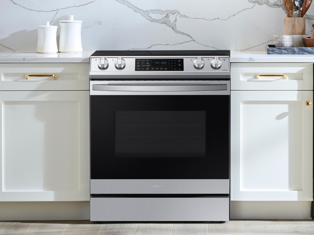Samsung NE63T8511SS 30 Inch SlideIn Smart Electric Range with 5