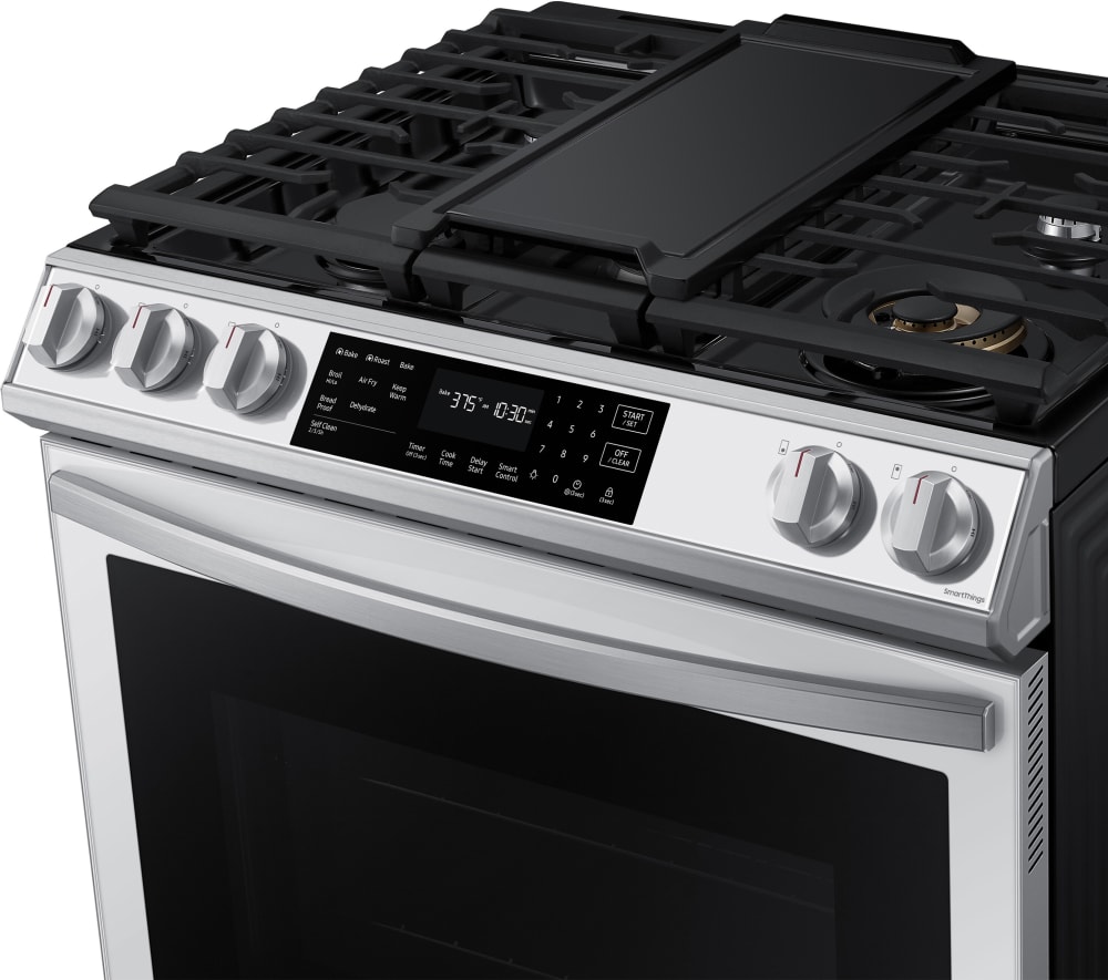 Samsung NX60BB851112 30 Inch SlideIn Smart Gas Range with 5 Sealed