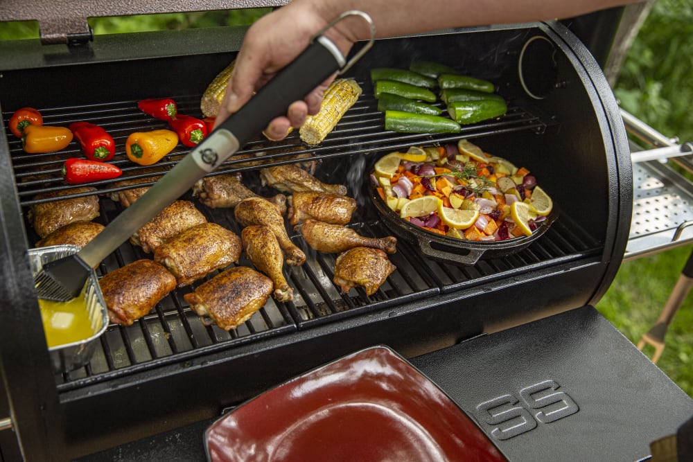 Pit Boss 10532 49 Inch Wood Pellet Grill with 542 Sq. In. Cooking Surface, Cast  Iron Grates, 8-in-1 Cooking Versatility, Fan Forced Convection, Dial-In  Digital Control, Flame Broiler Lever, Removable Side Shelf