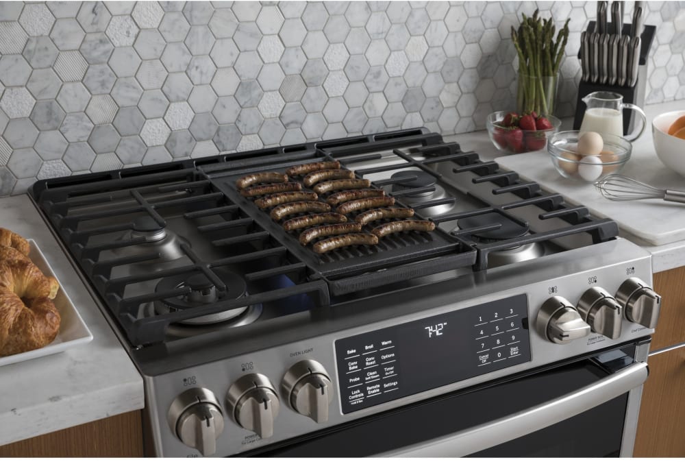 Ge Pgs930selss 30 Inch Smart Slide In Gas Range With Wifi Connect