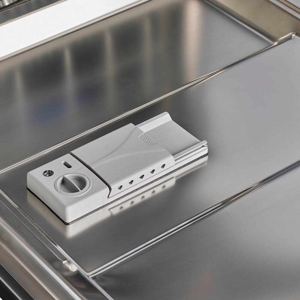 Unique Appliances UGP24CRDWW 24 Inch Fully Integrated BuiltIn Retro