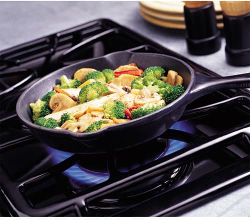 GE JGP637WEJWW 36 Inch Gas Cooktop with 5 Sealed Burners, Precise