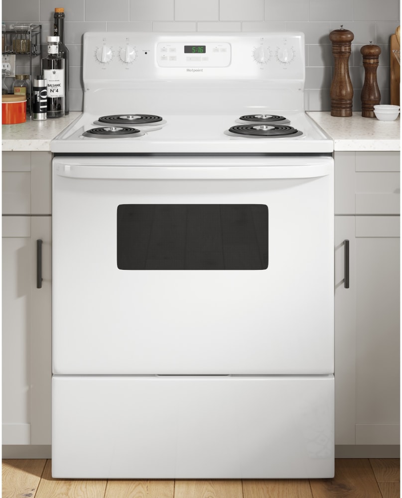 Hotpoint RBS360DMWW 30 Inch Freestanding Electric Range with 5.0 Cu. Ft