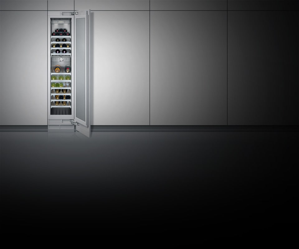 Gaggenau RW414761 18 Inch Wine Cooler with 70Bottle Capacity, 10